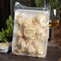 Cappellacci de Queijo com Banana da Terra Casa das Massas Elis