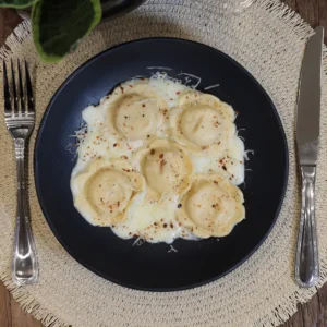Fiore de Brie com Damasco Casa das Massas Elis