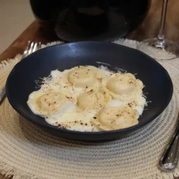 Fiore de Brie com Damasco Casa das Massas Elis