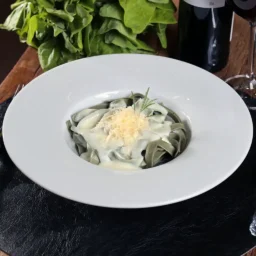 Macarrão Talharim de Espinafre Casa das Massas Elis