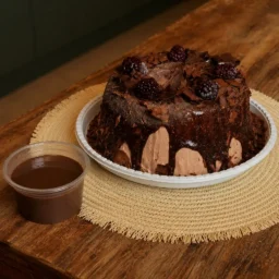 Torta Alemã com Calda Casa das Massas Elis