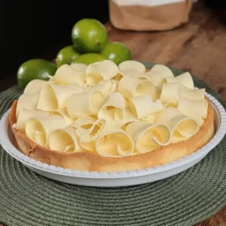 Torta Limão e Chocolate Branco Casa das Massas Elis