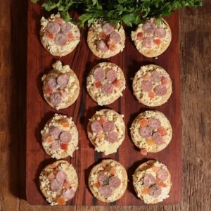 Mini Pizza de Calabresa Casa das Massas Elis