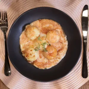 Nhoque de batata com presunto e Queijo da Casa das massas Elis